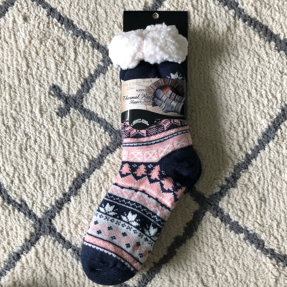 Cozy slipper socks with grippers by Mia & Tess